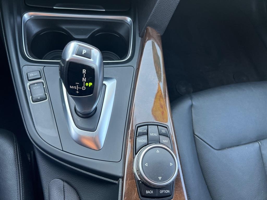 BMW 3-Series  2015