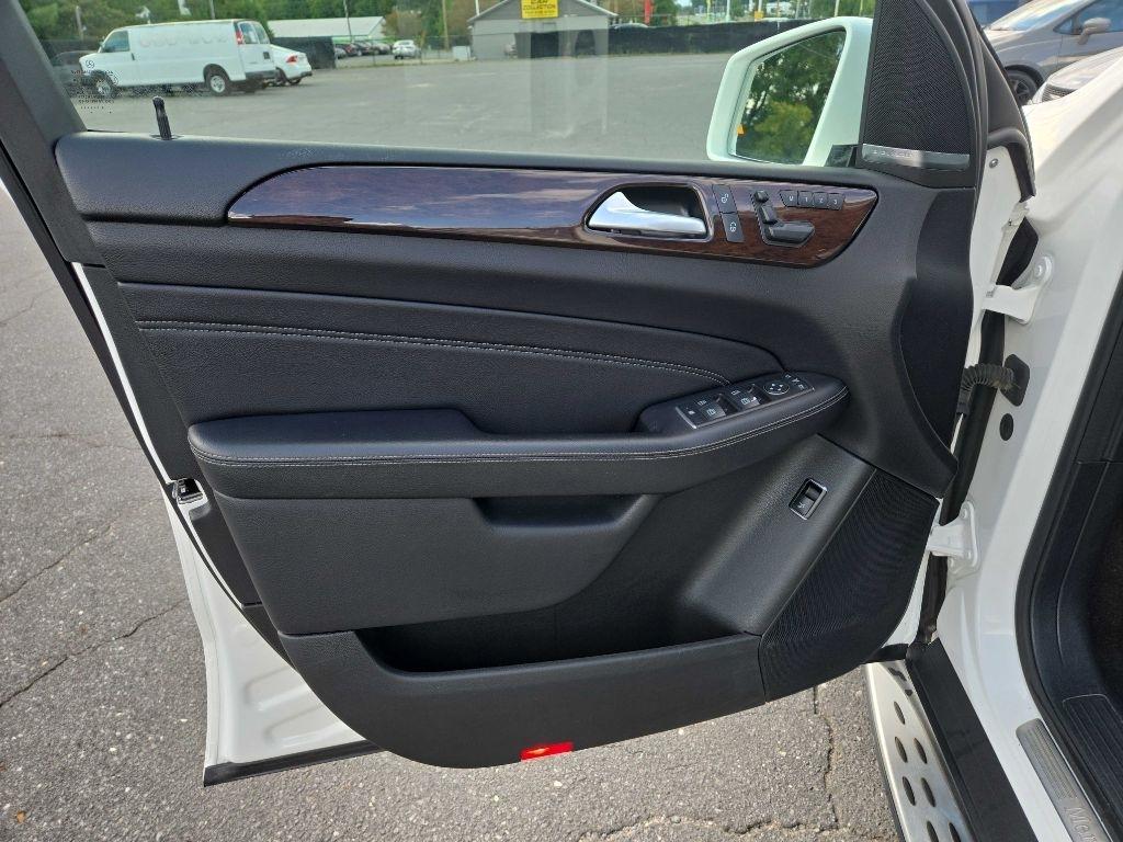 Mercedes-Benz M-Class  2014