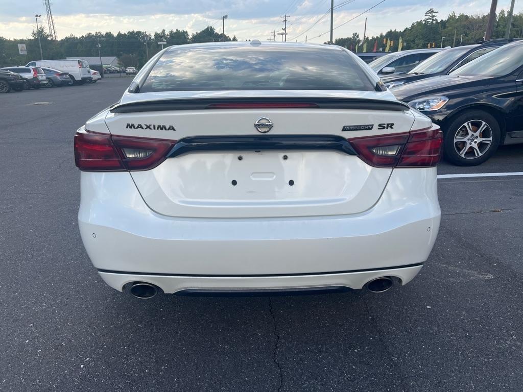 Nissan Maxima  2018