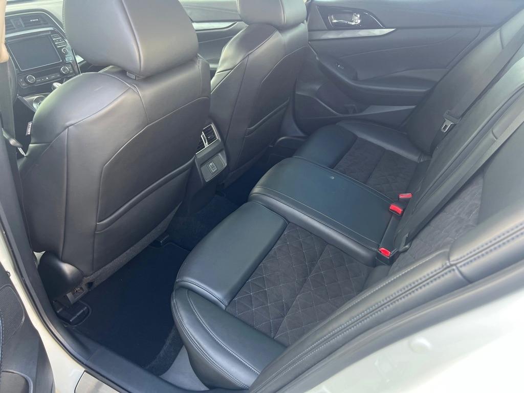 Nissan Maxima  2018