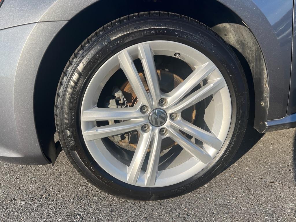 Volkswagen Passat  2015