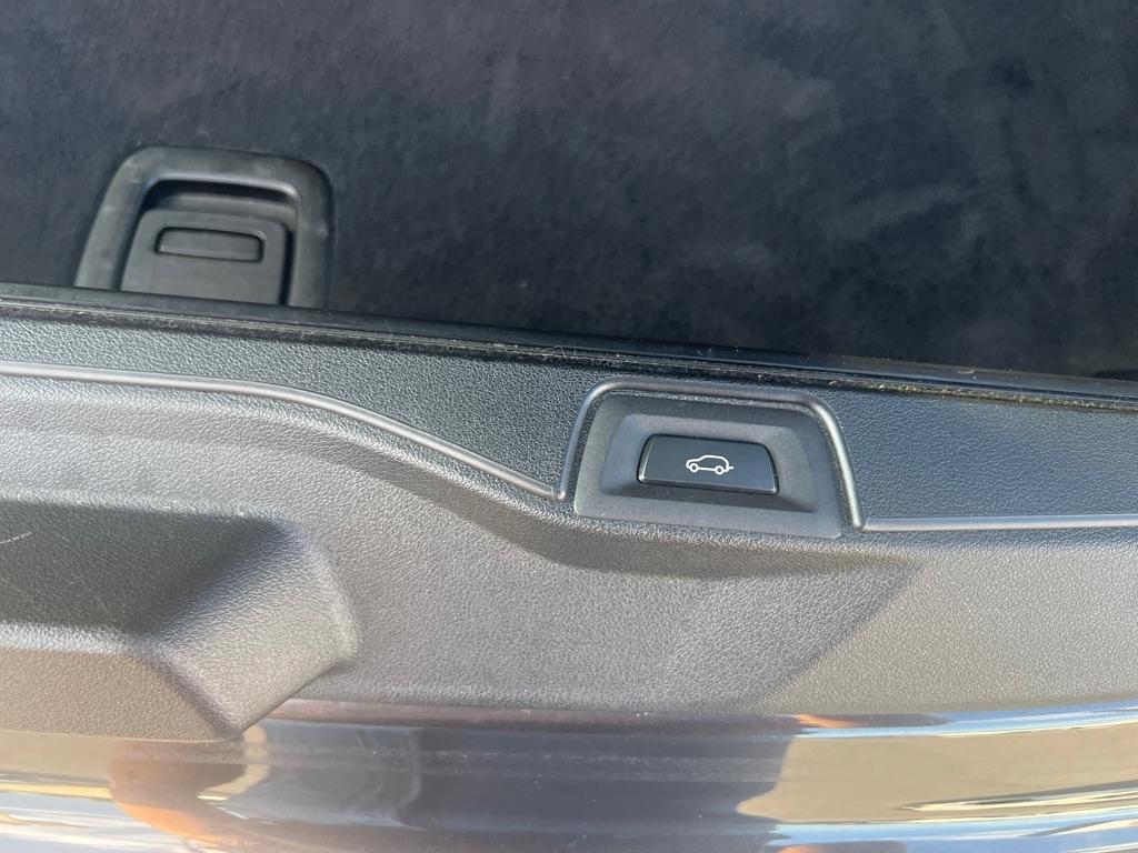 BMW X5 photo 8