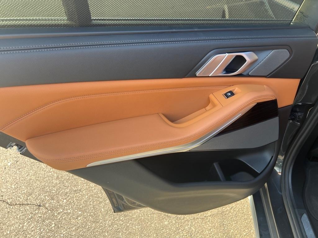 BMW X5 photo 17