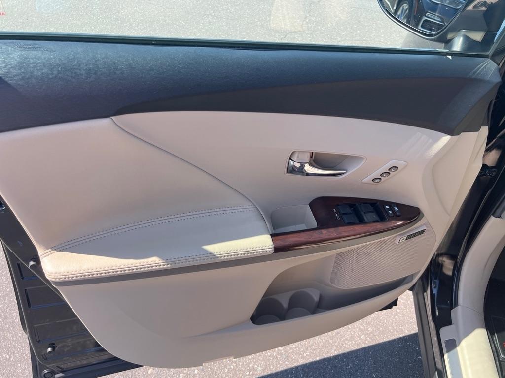 Toyota Venza  2013