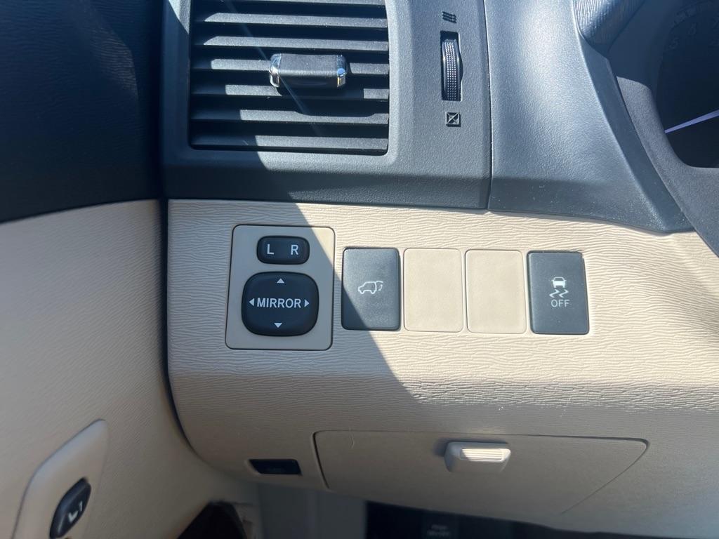 Toyota Venza  2013
