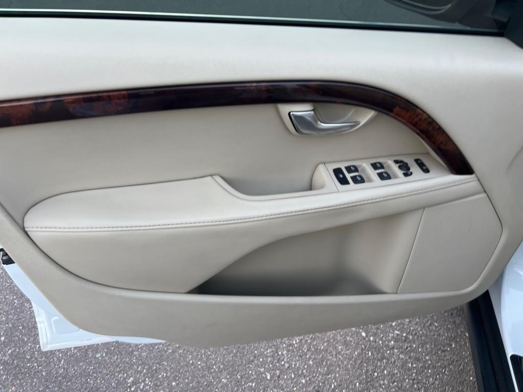 Volvo XC70  2015