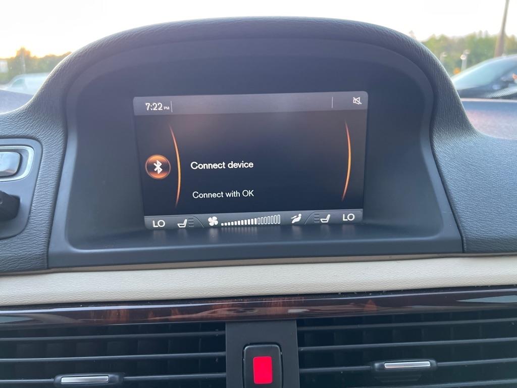 Volvo XC70  2015