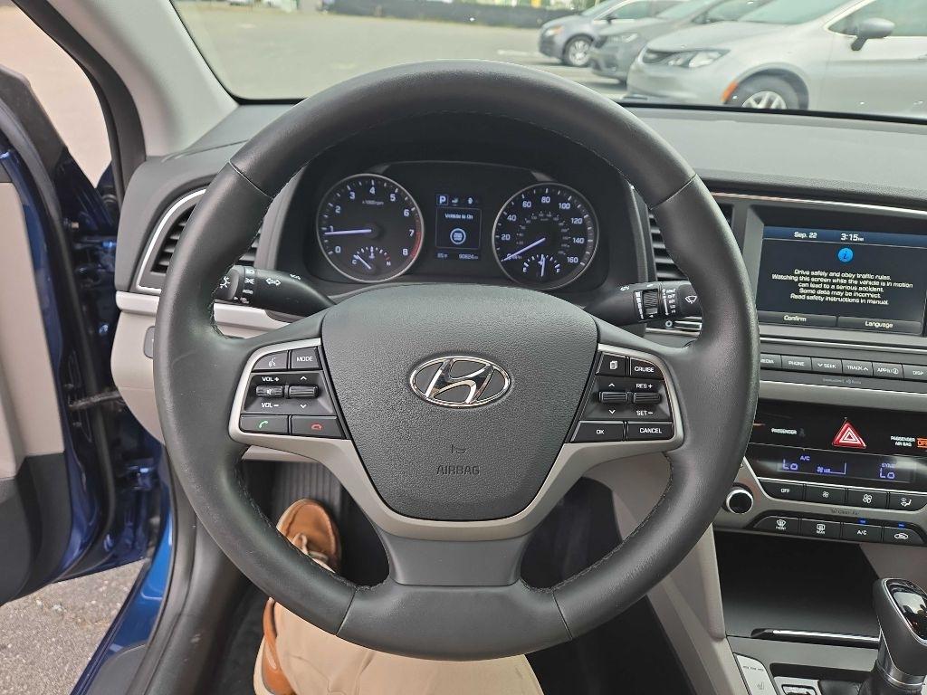 Hyundai Elantra  2017