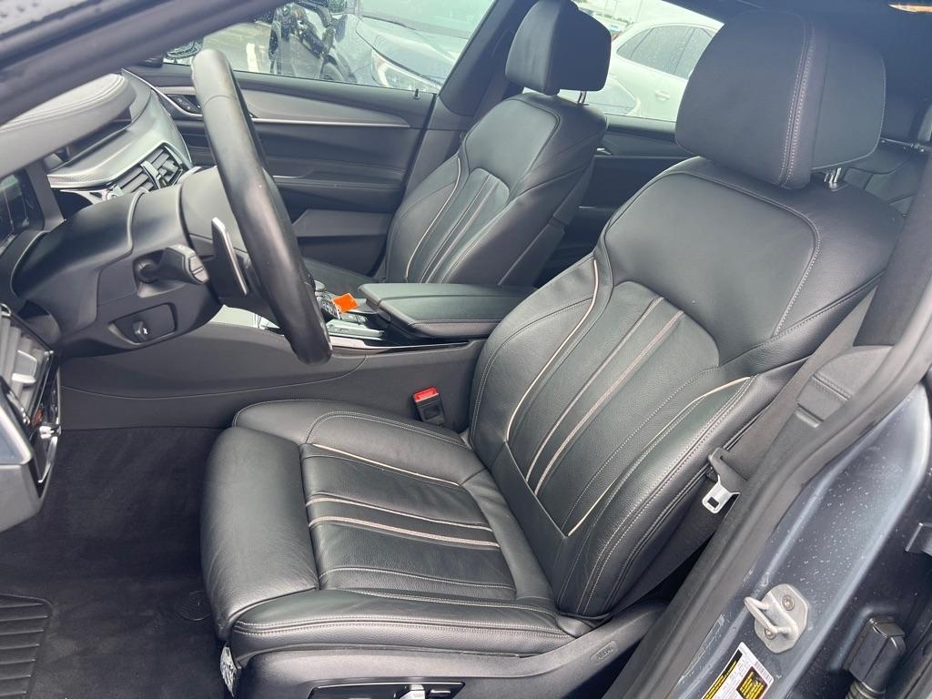 BMW 6-Series Gran Turismo  2019