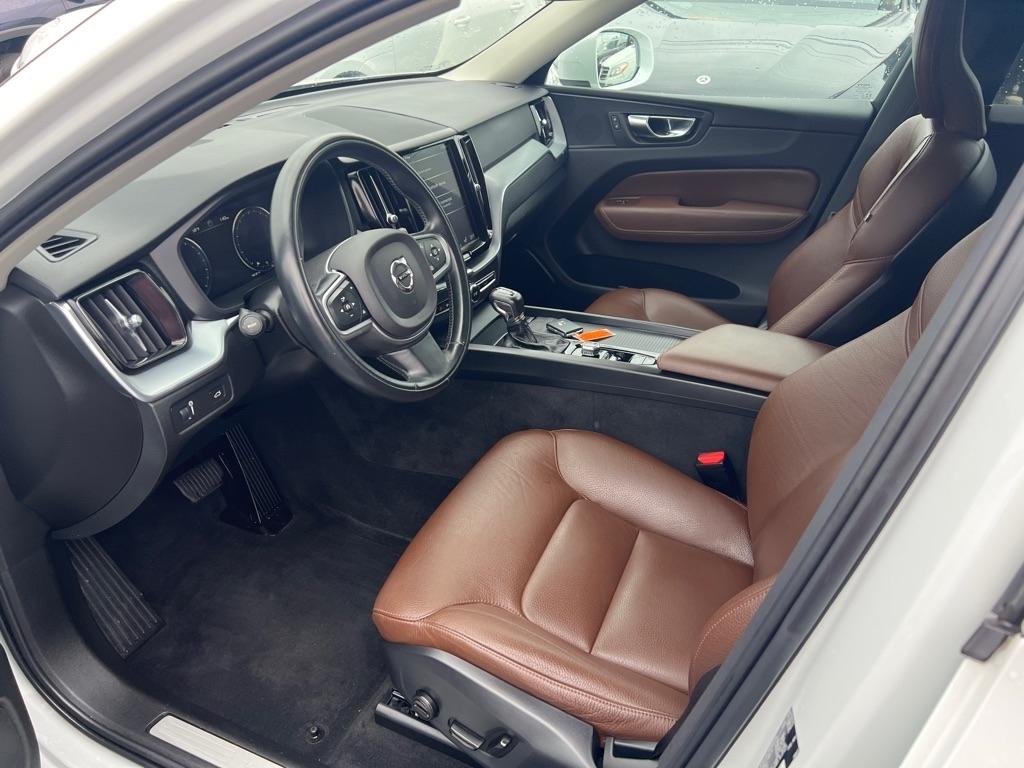 Volvo XC60  2020