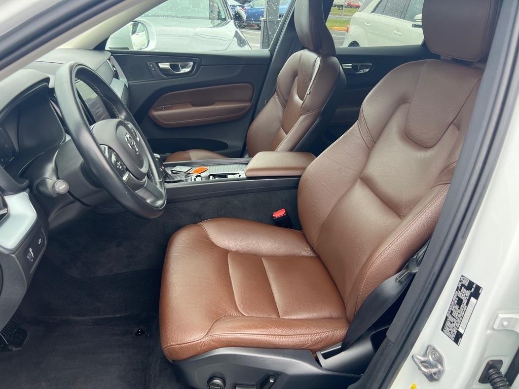 Volvo XC60  2020
