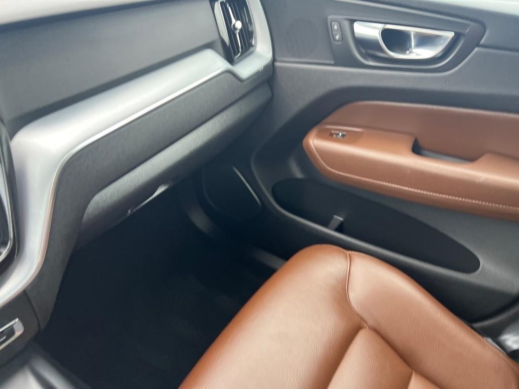 Volvo XC60  2020