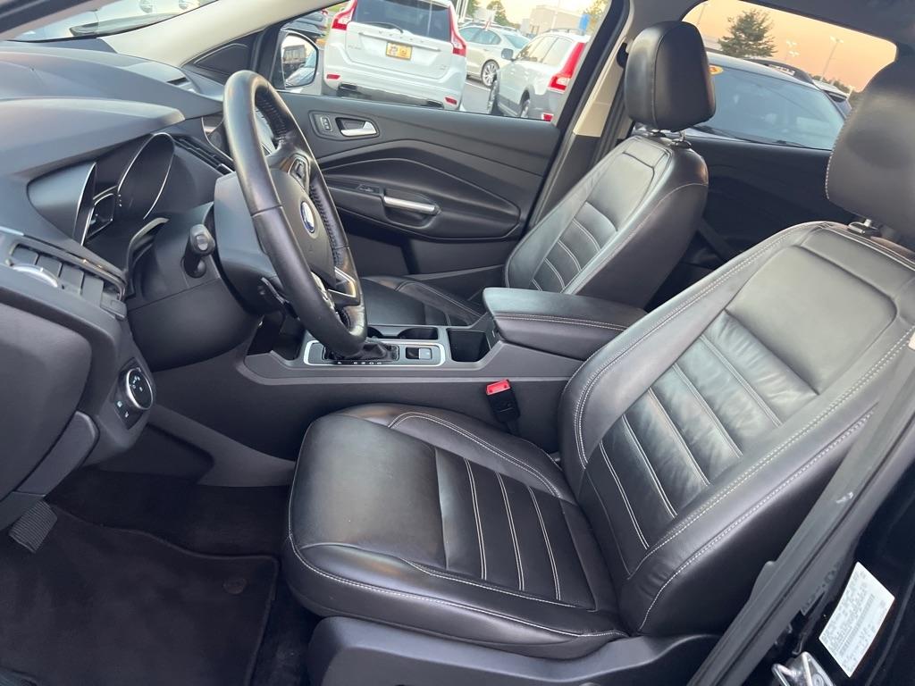 Ford Escape  2017