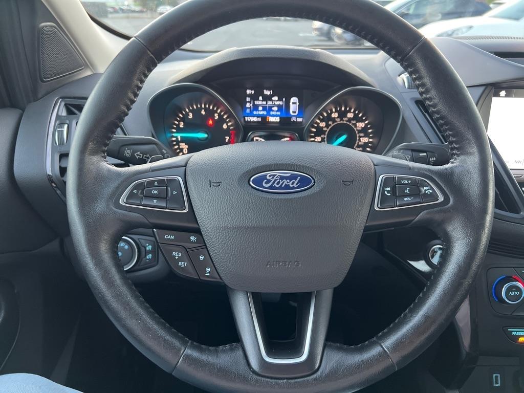 Ford Escape  2017
