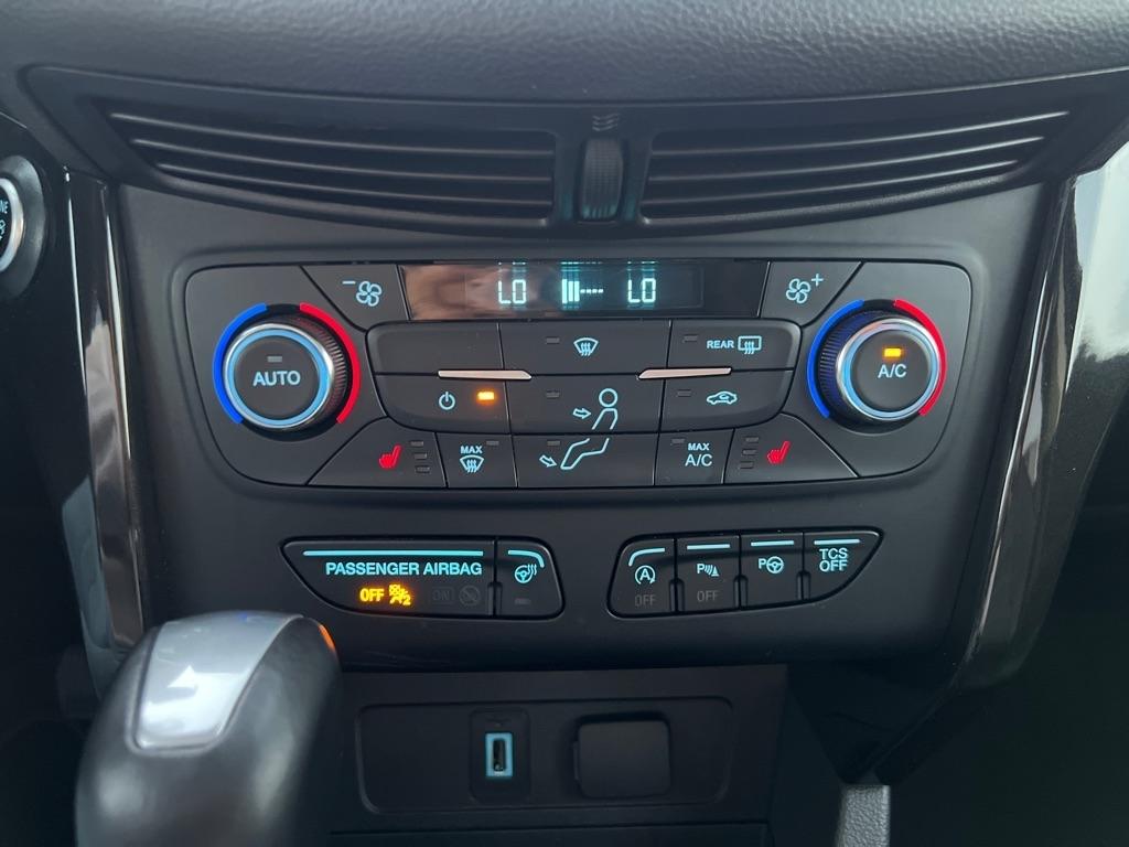 Ford Escape  2017