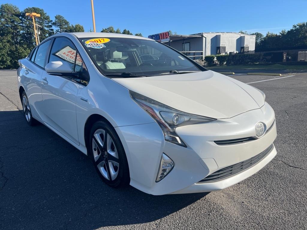 Toyota Prius  2017