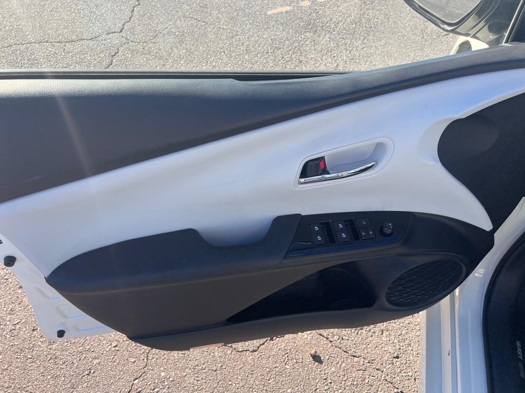 Toyota Prius  2017