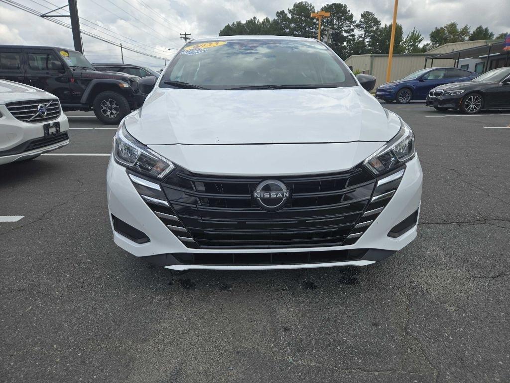 Nissan Versa  2023