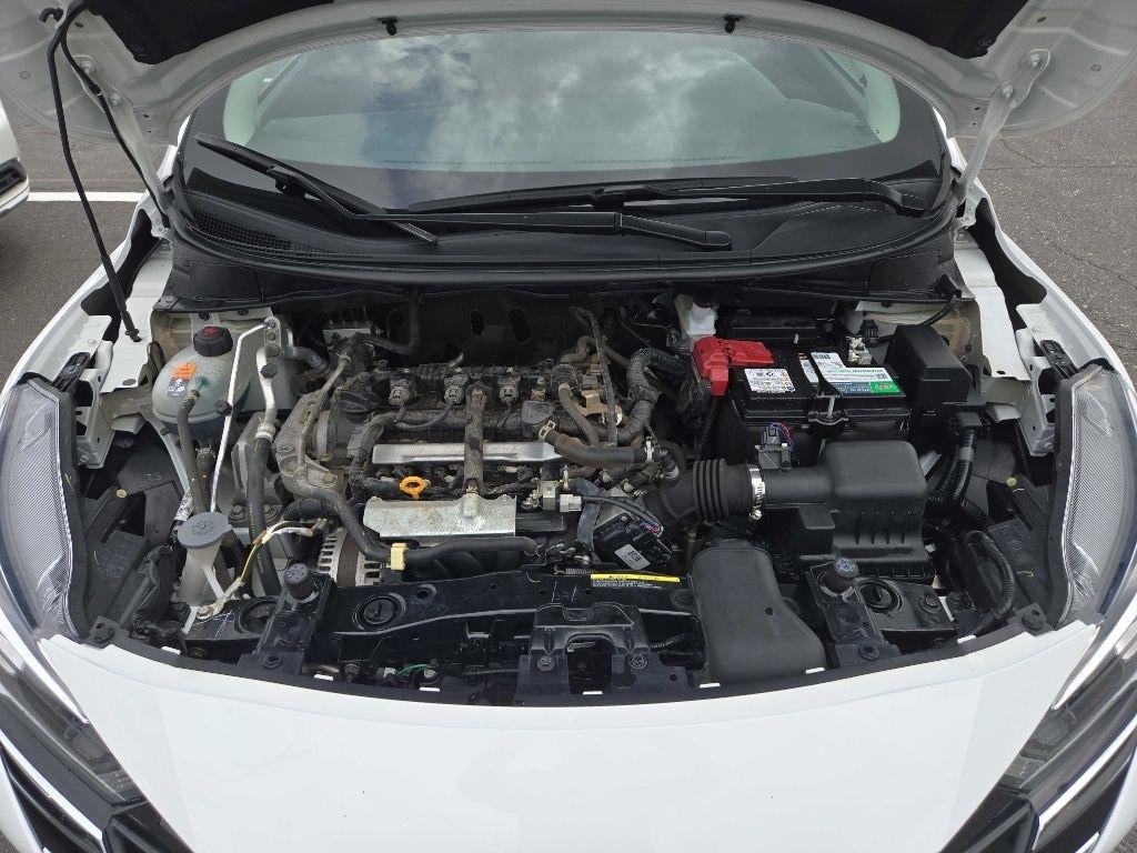 Nissan Versa  2023