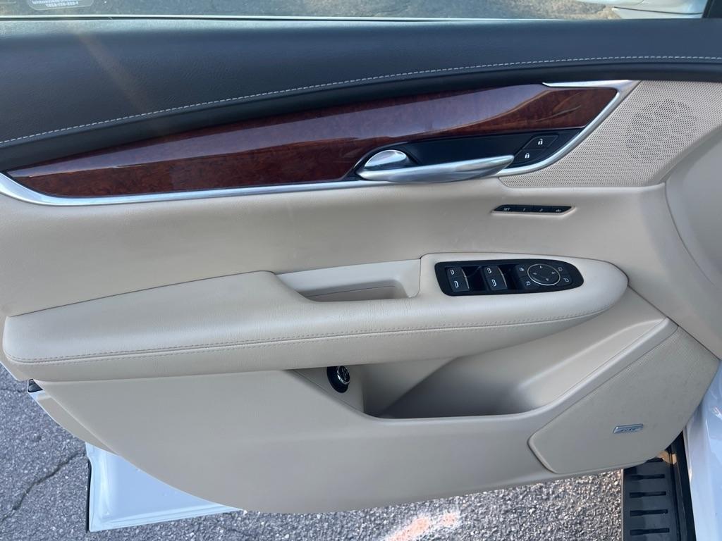 Cadillac XT5  2018