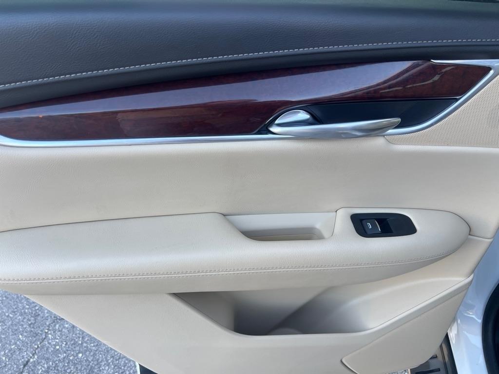 Cadillac XT5  2018