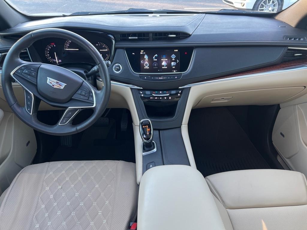 Cadillac XT5  2018