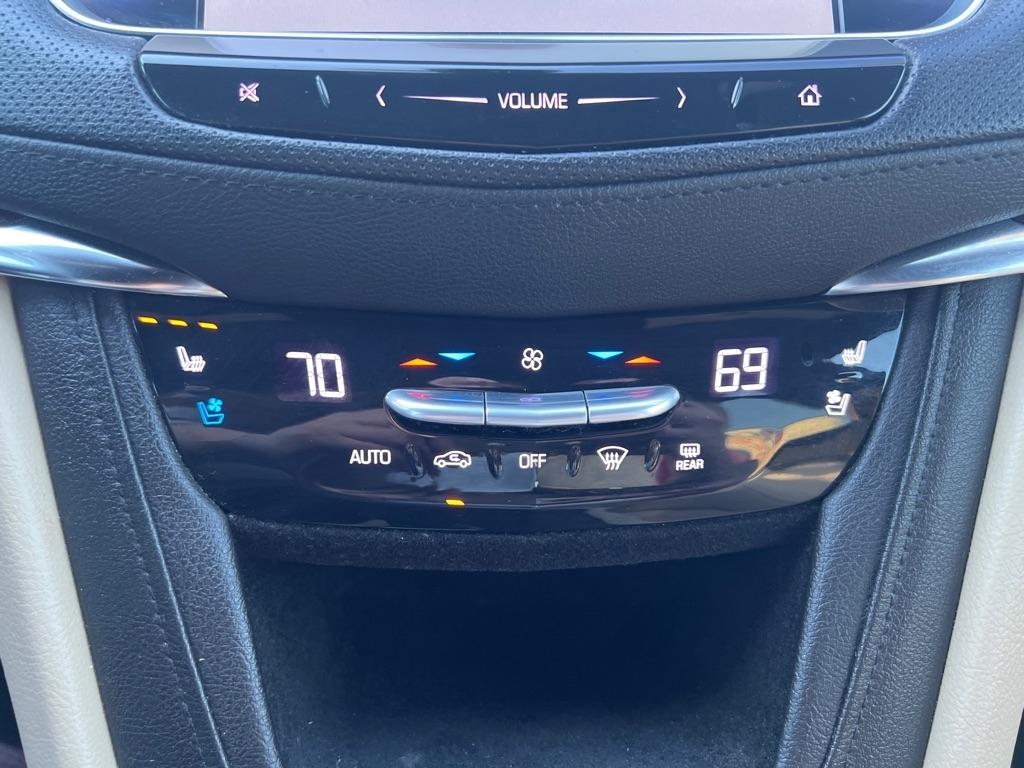 Cadillac XT5  2018