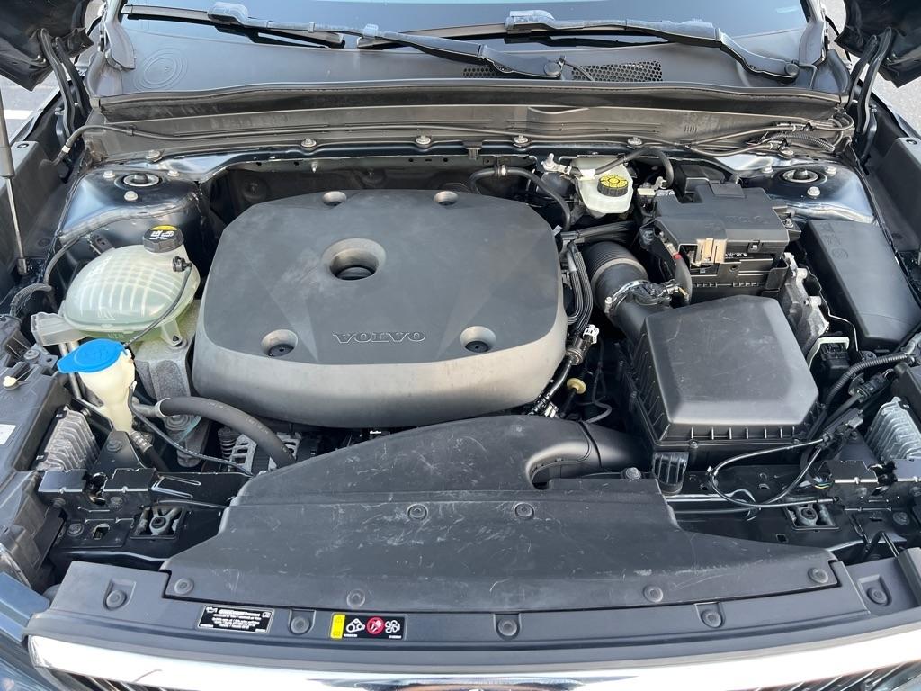 Volvo XC40  2020