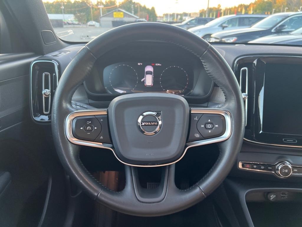 Volvo XC40  2020