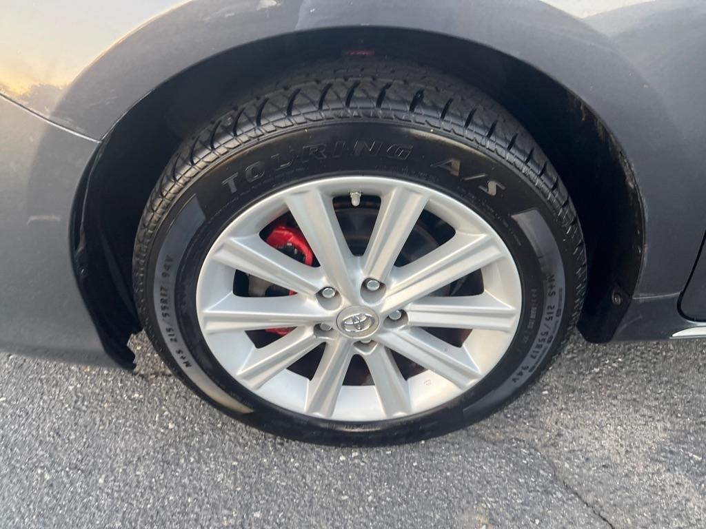 Toyota Camry  2012