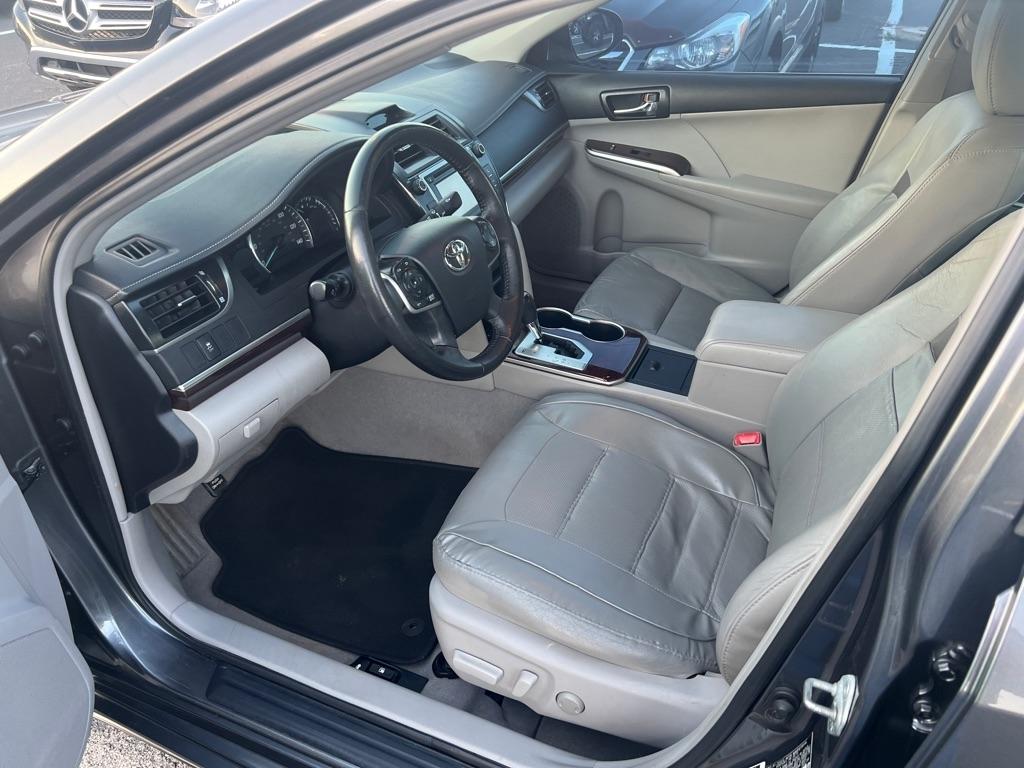 Toyota Camry  2012