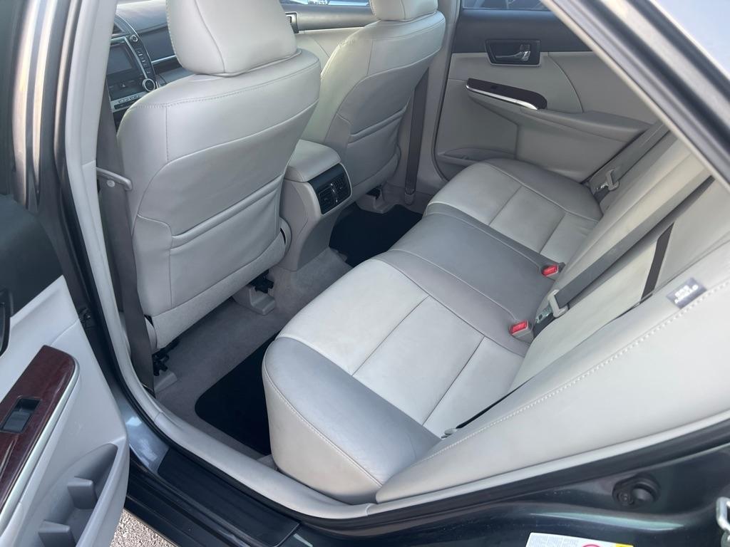 Toyota Camry  2012