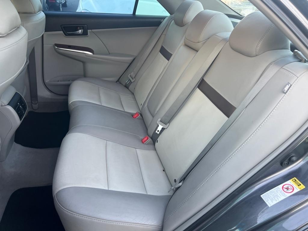 Toyota Camry  2012
