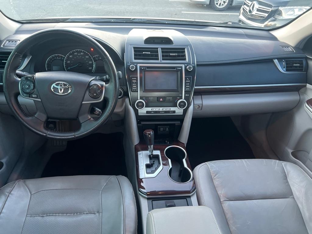 Toyota Camry  2012