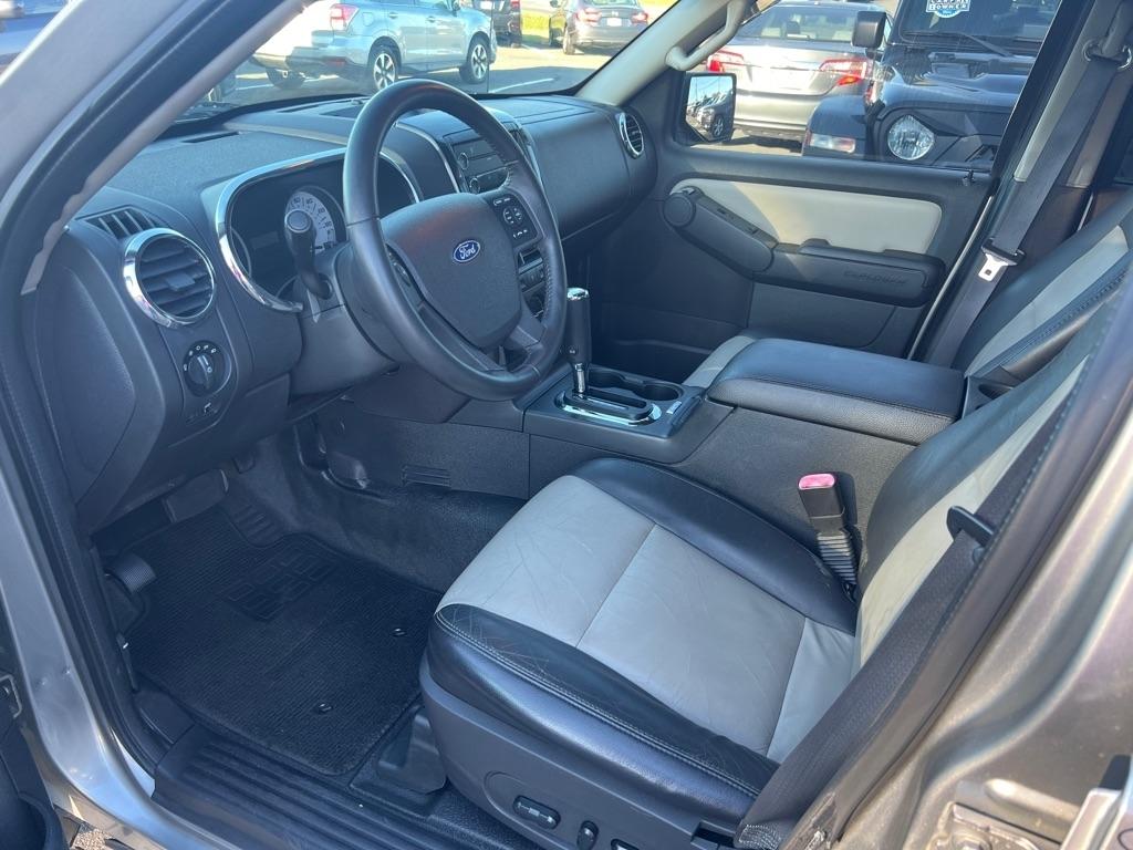 Ford Explorer Sport Trac  2008