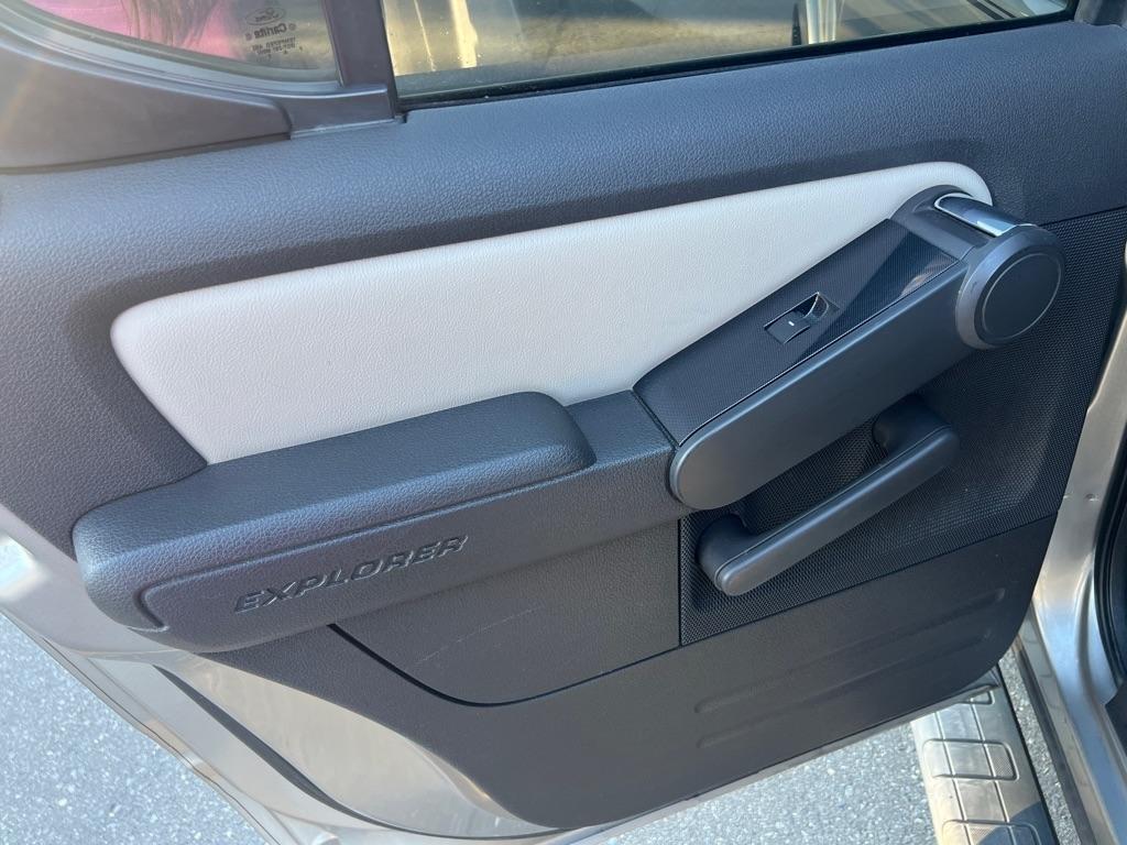 Ford Explorer Sport Trac  2008