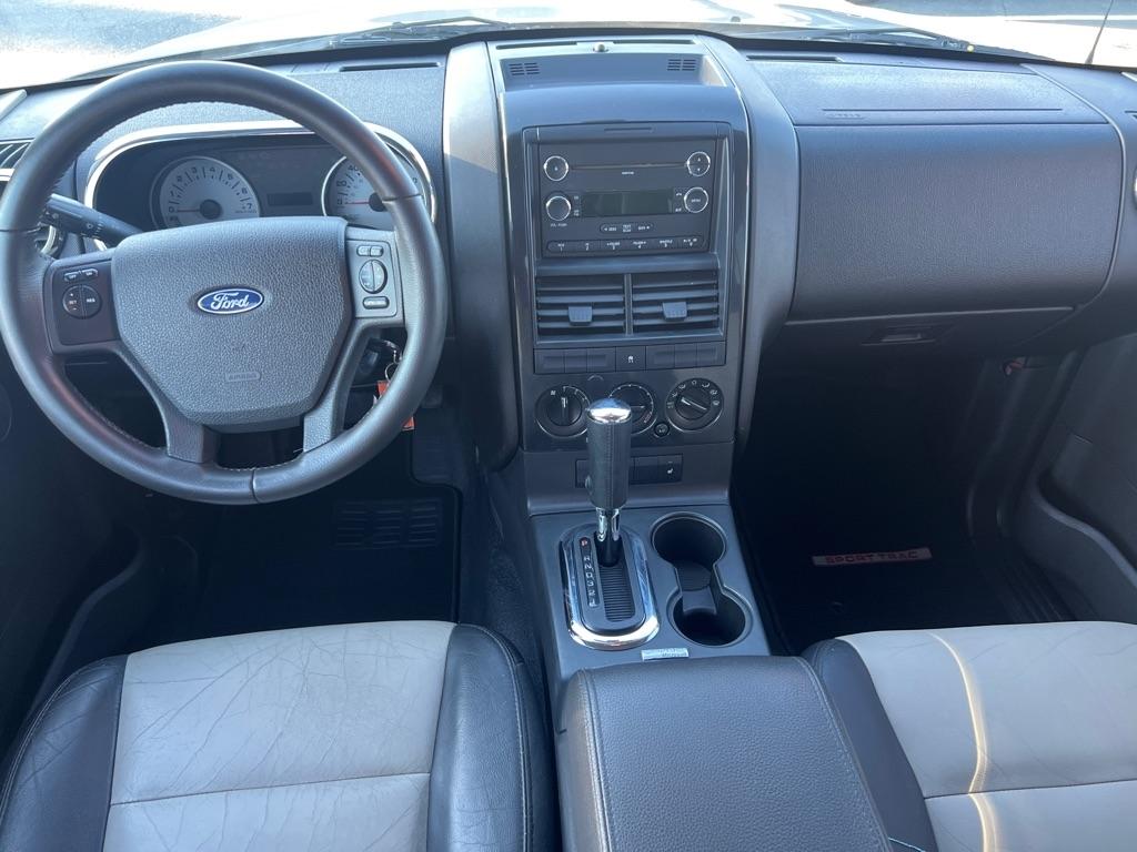 Ford Explorer Sport Trac  2008