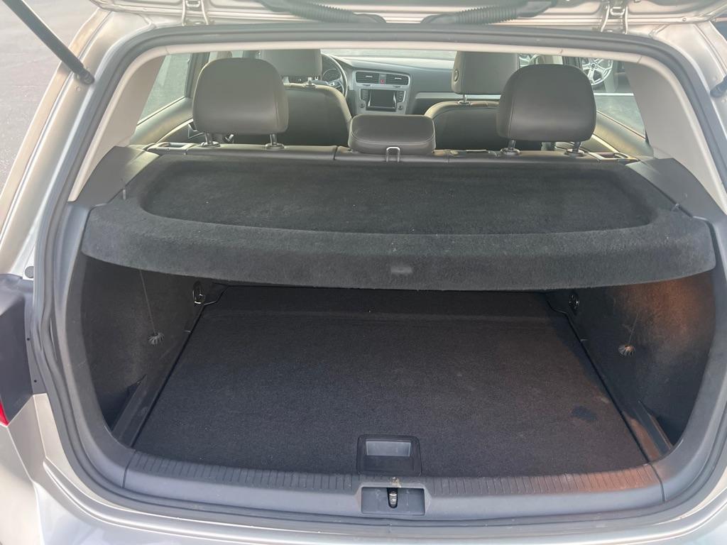 Volkswagen Golf  2015
