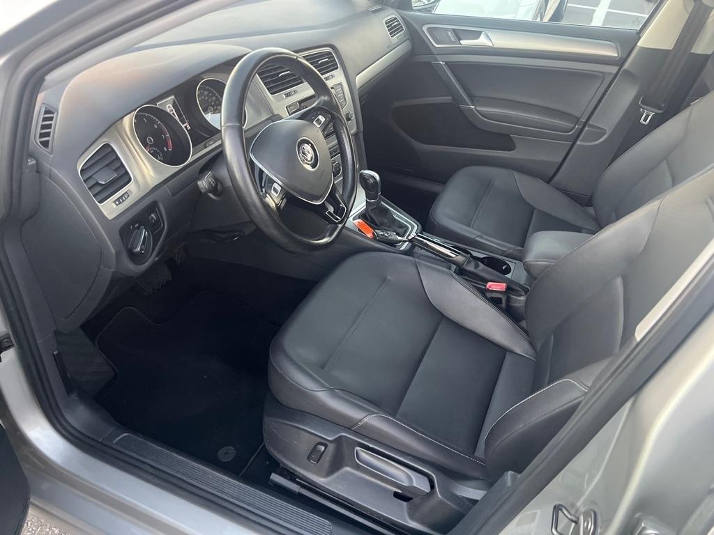 Volkswagen Golf  2015