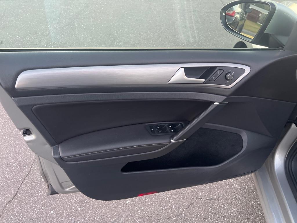 Volkswagen Golf  2015