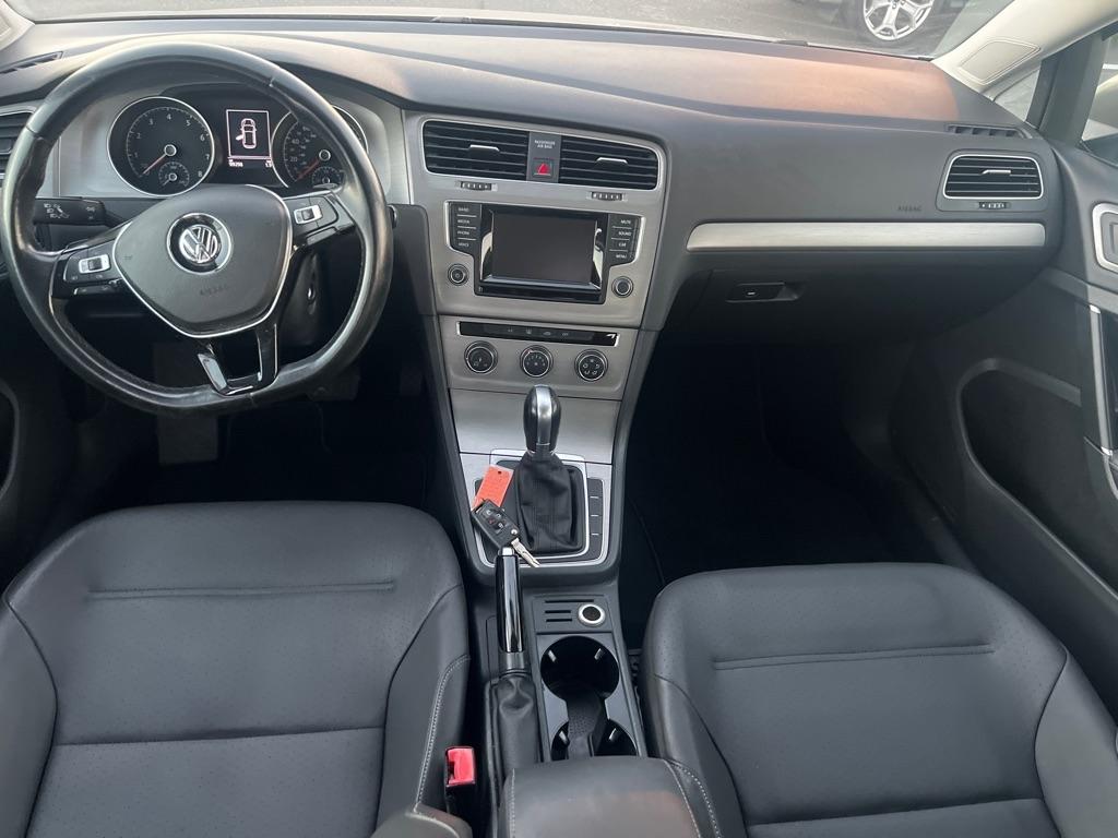 Volkswagen Golf  2015