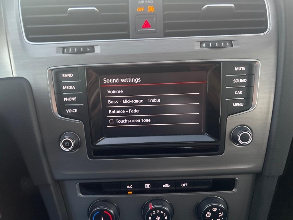 Volkswagen Golf  2015