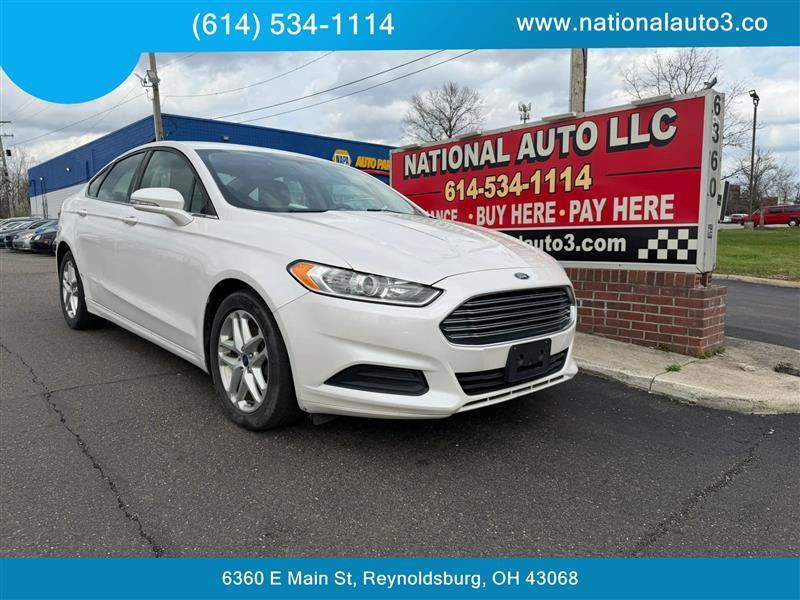 2016 Ford Fusion SE