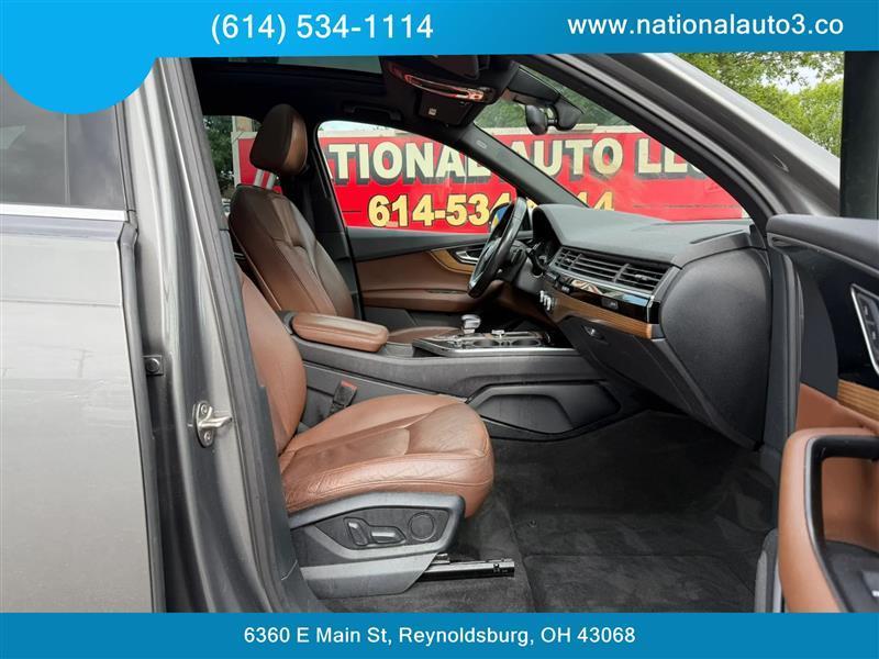 Audi Q7 photo 10