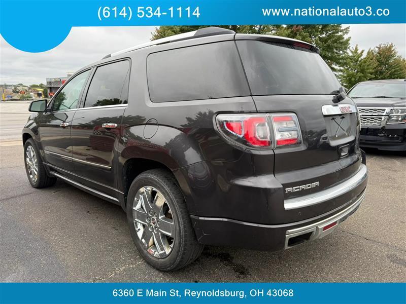 GMC Acadia photo 4