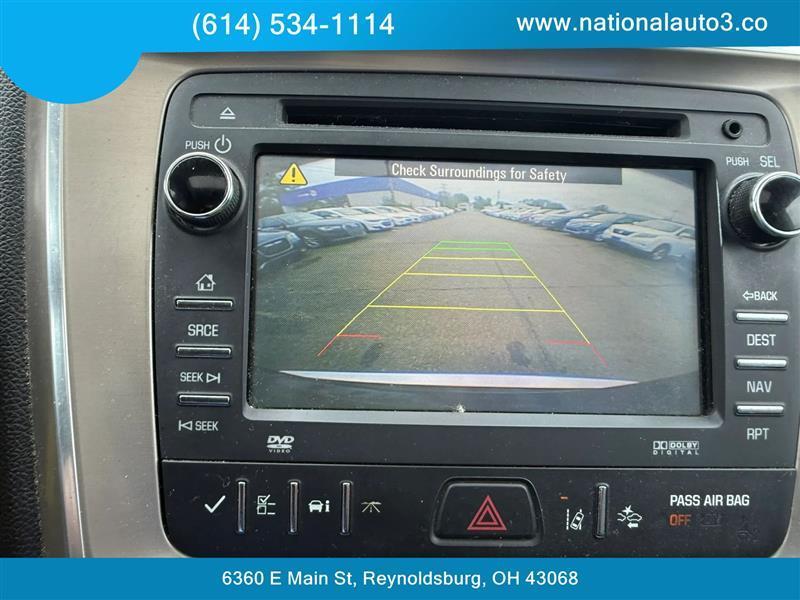 GMC Acadia photo 15