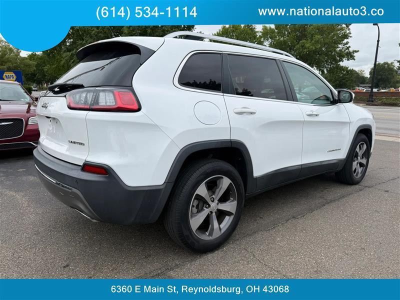 Jeep Cherokee photo 6
