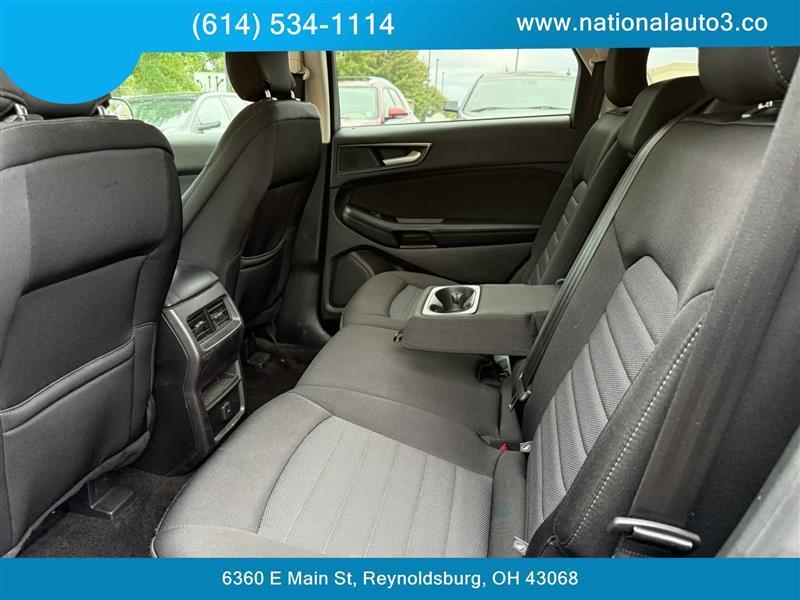 Ford Edge photo 8