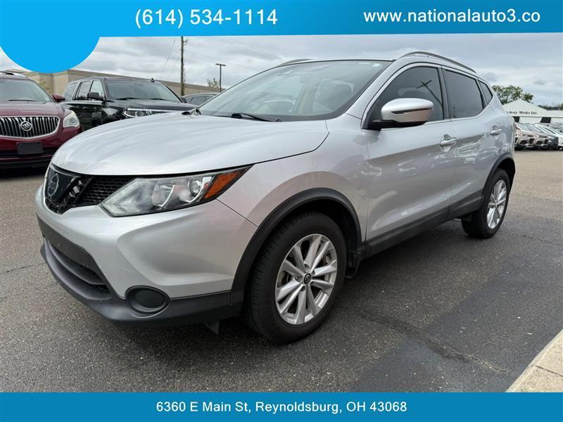 Nissan Rogue Sport photo 3