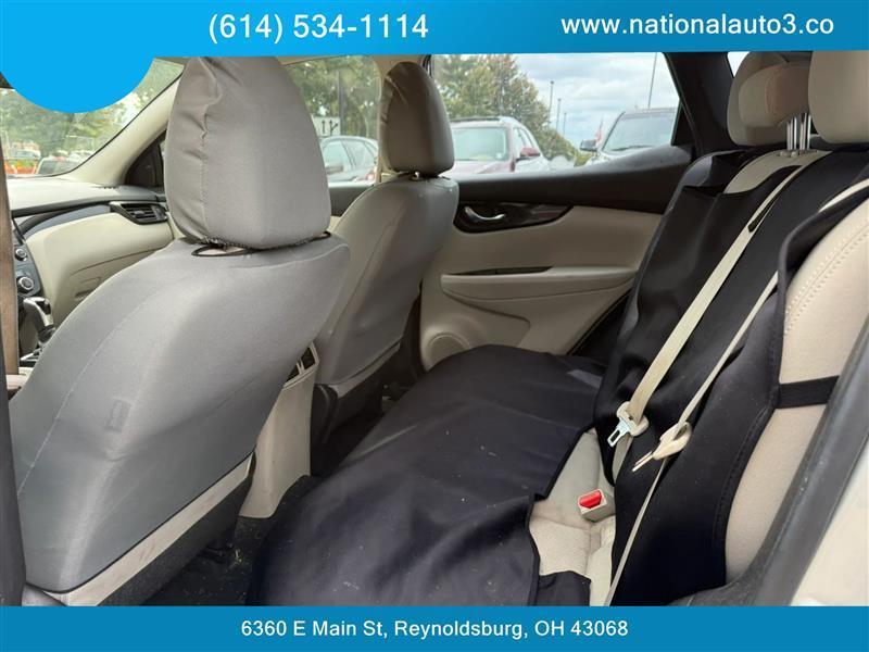 Nissan Rogue Sport photo 8